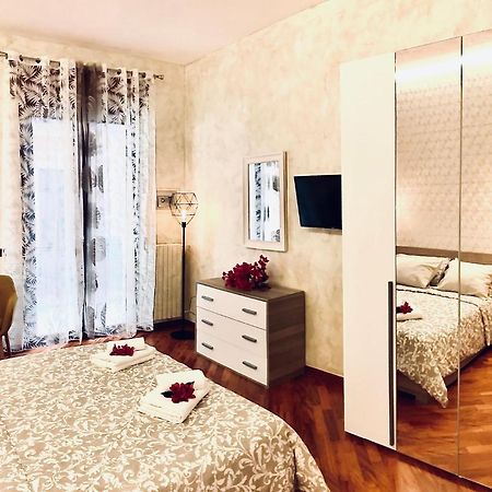 Salerno Historic Center Lovely Flat Εξωτερικό φωτογραφία