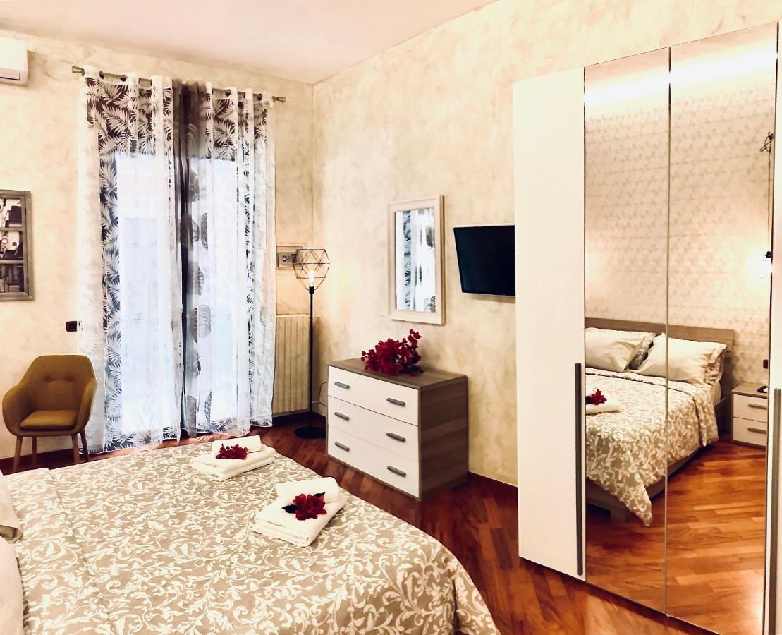 Salerno Historic Center Lovely Flat Εξωτερικό φωτογραφία