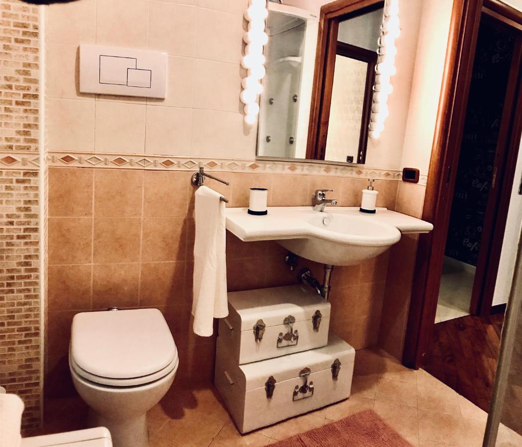 Salerno Historic Center Lovely Flat Εξωτερικό φωτογραφία